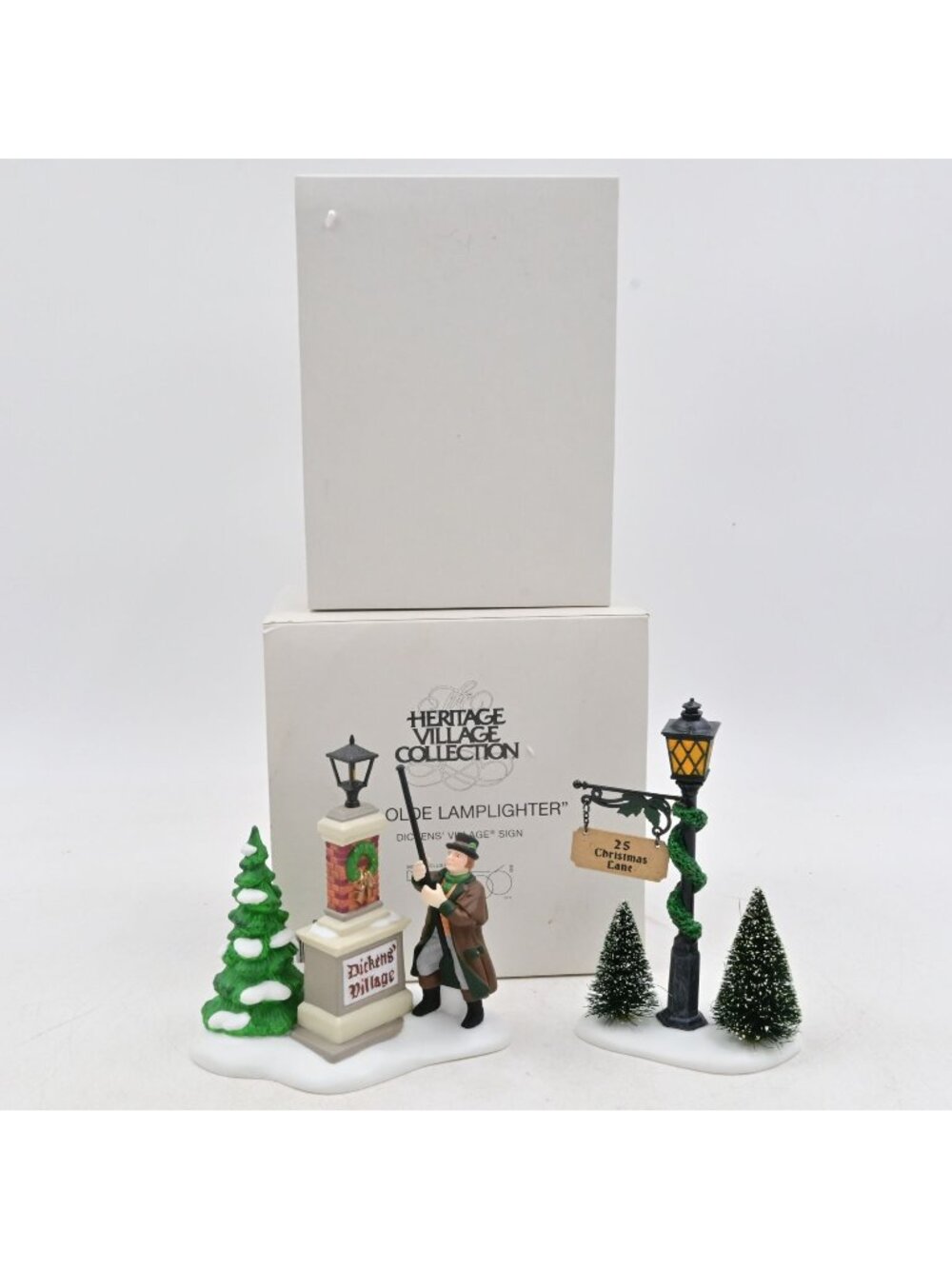 Department 56 Dickens Village Ye Olde Lamplighter 25 Christmas Lane Sign 58393